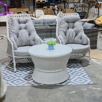Two-seater wicker outdoor furniture set