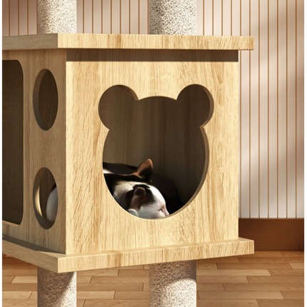 Cat scratcher tree wooden 138cm tall